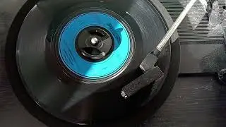 Bonnie St. Claire & Unit Gloria - Clap Your Hands And Stamp Your Feet