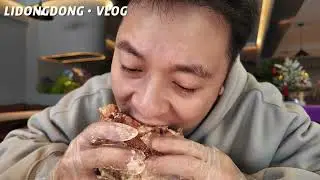 怪不得排名这么高！让我吃的好满足啊！ #晒出你们觉得很香的美食 #谁懂这一口的好吃程度 #汉堡 #抖音美食创作者