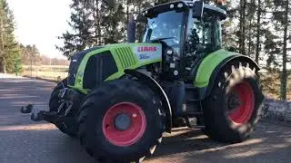 Трактор Claas Axion 850