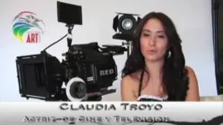 Entrevista con la actriz maravatiense Claudia Troyo