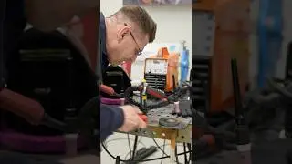 Aliexpress Schwei&szlig;ger&auml;t schl&auml;gt Profi Klasse? #welder #welding #werkzeugtest @Schweisshelden