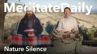 Meditate with us in nature | Presence, Timer & Bells