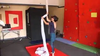 Aerial Silk (Tissu) How to CrotchKey [peoplechandelier.com]