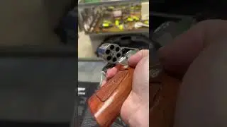 Smith & Wesson 686 357. Mag #shortvideo #firearms #357magnum #smithwesson #pawnshop #revolver