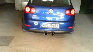 Golf 5 R32 revving hard sound exhaust stock