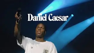 Daniel Caesar live in manila *super near him* :)