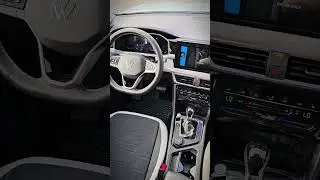 2025 Volkswagen Taos SE AWD