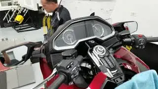 Полная модернизация рулевого управления, часть 2, Honda Gold Wing 2018 года