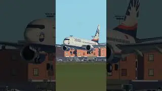 BUTTER landing into Frankfurt on the SunExpress 737-8 MAX #aviation #infiniteflight #shorts #737max