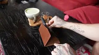 How to Use Your Fibonacci Wallet-Case for iPhone 8