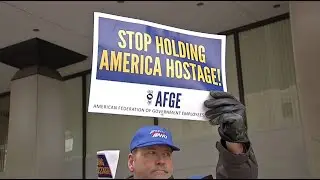 Local government workers protest outside Sen. Portman's office, demand end to shutdown