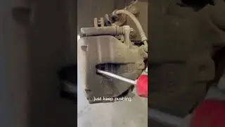Changing brake pads? Here&rsquo;s the easiest way to push the piston back!