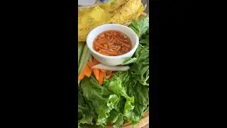 Vietnamese Crepe (Bahn Xeo), Egg Roll at Saigon Garden
