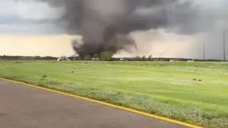 Harrowing footage of INSANE Nebraska tornado gearing up for destruction || WooGlobe