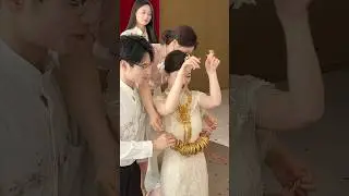 Undeniably the bride has 5KG of gold 🔥🔥🔥#wedding #shortvideo #beautiful #makeup #dress #chinese