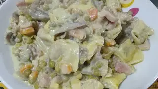 Tortellini con funghi,piselli, prosciutto e panna😋 #food #recipe #cooking #domenica