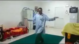 Funny Dance of an Overseas Pakistani