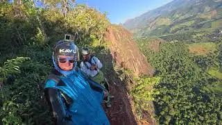 Following Jesse Hall | Wingsuit Base | Penedo | 4K