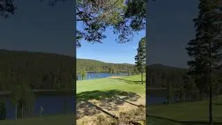 One of the most beautiful golf courses in Norway ⛳️🏌🏻&zwj;♂️ #backyard #golf #shorts