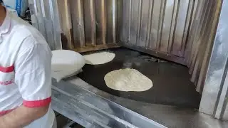 Baking Bread In Hot Day The Turk Baker Baking Bread Cooking Flat Bread