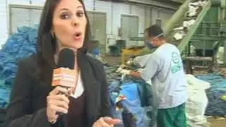 RECICLAGEM: madeira feita de plástico reciclado