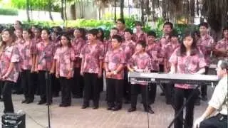 Niu Valley Middle School ukulele recital