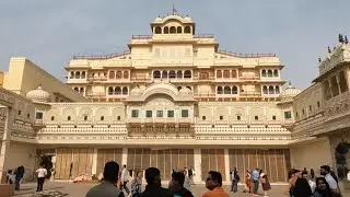 City Palace Jaipur | Royal Beauty of Rajasthan 🏰