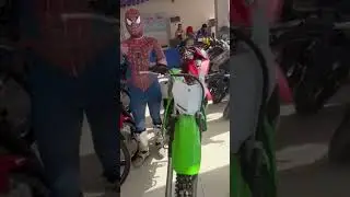 SPIDER MAN NEW DIRT BIKE