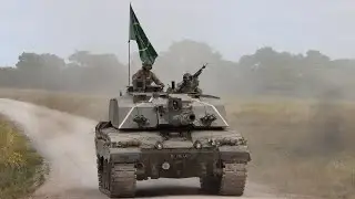 🚨British Army Main Battle Tanks on the move 🚨