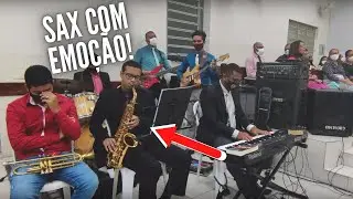 Ele Vem - Kemuel || Fiz violão na guitarra || Sax Novo
