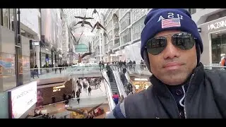 Canada Toronto Eaton Centre, Downtown Toronto, Ontario, Canada North America's busiest shopping mall