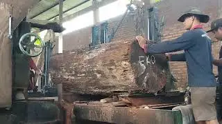 Unique and Rare Wood Sawing Process