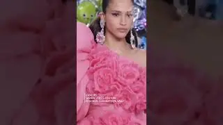 Quick Looks | GIAMBATTISTA VALLI | Look 45 | FW22 Couture