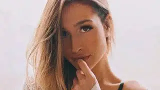 Mía- Belén Aguilera (Karaoke by Danu)