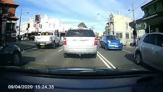 Another left hand turn from the right hand lane - Dashcam Sydney