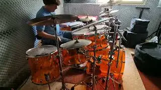 Groovy fusion drumfill with double bass - full Kirchhoff acrylic drums studio setup
