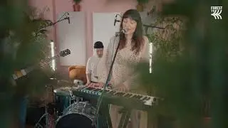 Forest TV #9 : Roca Roca - She Smiles