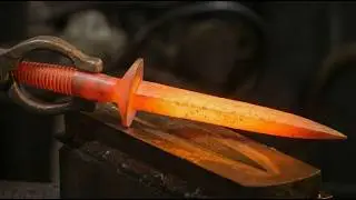 Я выковал кинжал Сайкса времен Второй мировой войны.