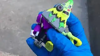 Grossery Gang SaTURDay! Time Wars Action Figures! Cyber-Slop Pizza, Putrid Pizza, Gooey Chewie!