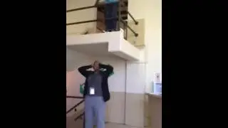 Daughter had no idea father was home after 9 years in prison #surprise #welcomehome  #love #daddy