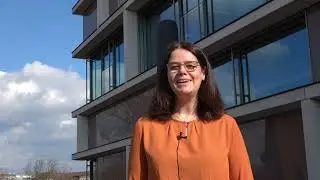 Literatur ist weiblich: Julia Heinz Bibliothekarin