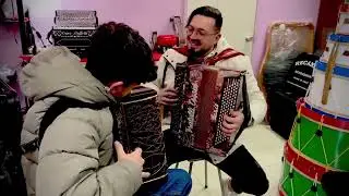 💚 Este conjunto de artistas renomeados com um Fadinho bastante antigo e bastante conhecido. 🔔💚☺️
