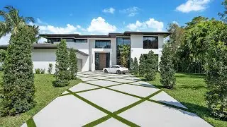 Property Showcase | 7 Gatehouse Rd Sea Ranch Lakes, FL 33308