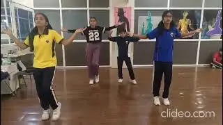 Dance on Hookstep by Anshika,Ziva,Zaheer and our dance teacher Ashwini mam😅 ,           We had fun😁😁