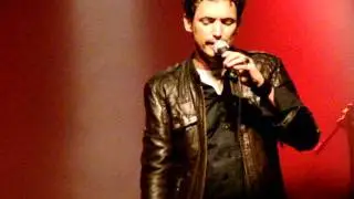 Ricky Vallen - Usted Se Me Llevo la Vida (ao vivo no Teatro Rival)