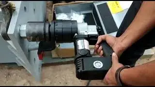 Torque Controlled Bolting Machine of Capacity 5000NM From TONE Japan