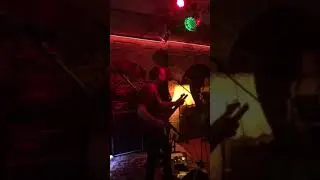 Hero Bones live im Hemperium 17.12.2022