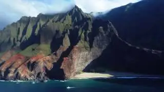 Na Pali in the Morning with Catamaran Kahanu
