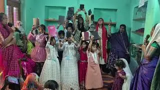 Devuniki mahima kalugunu Kaaka God bless you all 