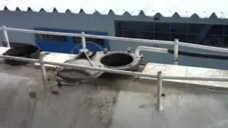 Manhole SLS-2000 for dry bulk tanks